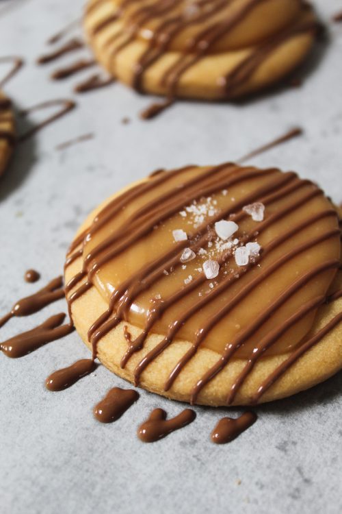 Salted caramel cookies